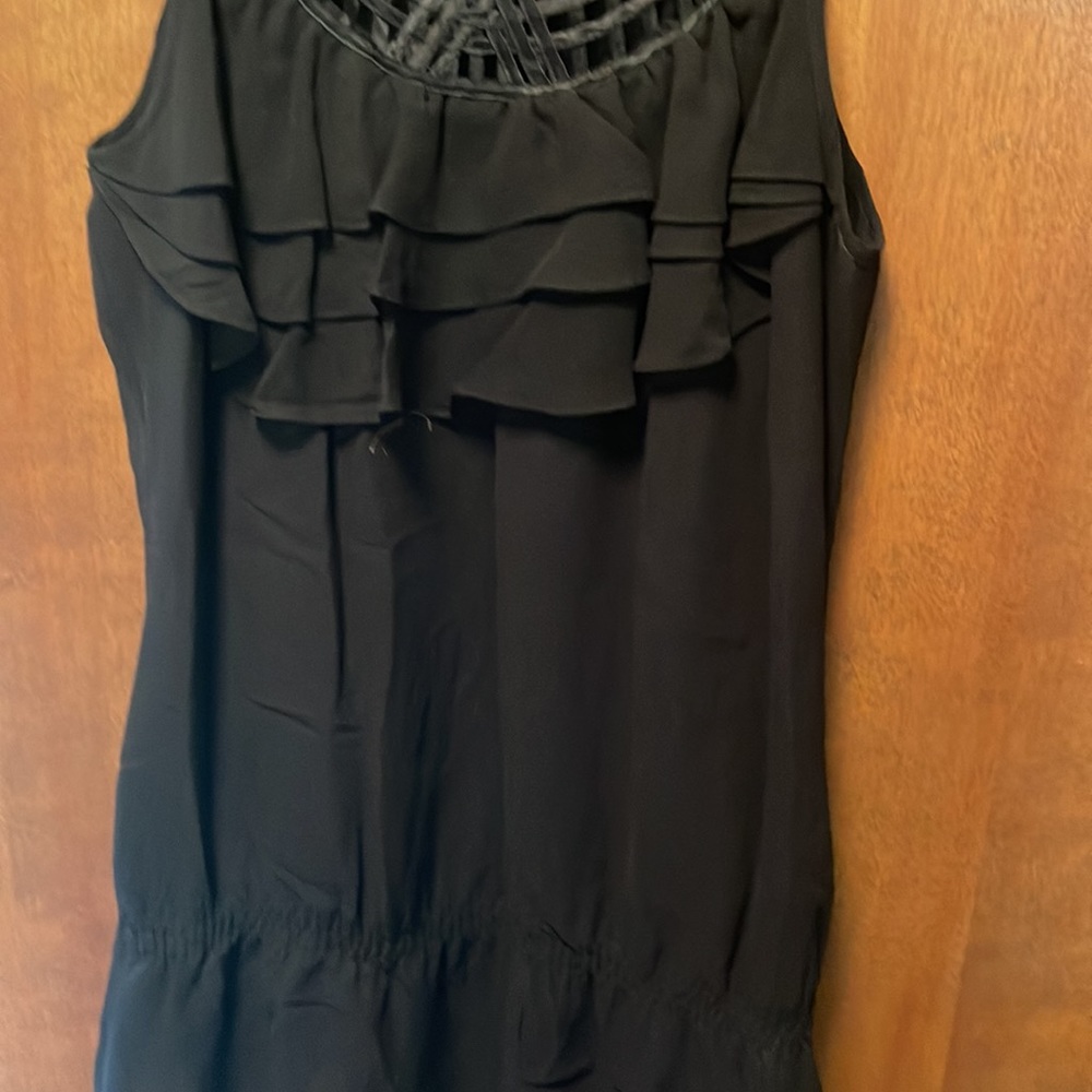 White House Black Market - Picture 3 of 6